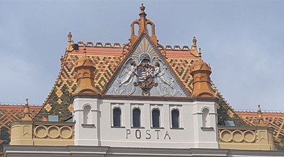 új köntöst kapott a 120 éves pécsi postapalota