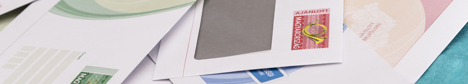 sending_mail_domestic_letters_prepaid_postal_product_family_1920x348px.jpg